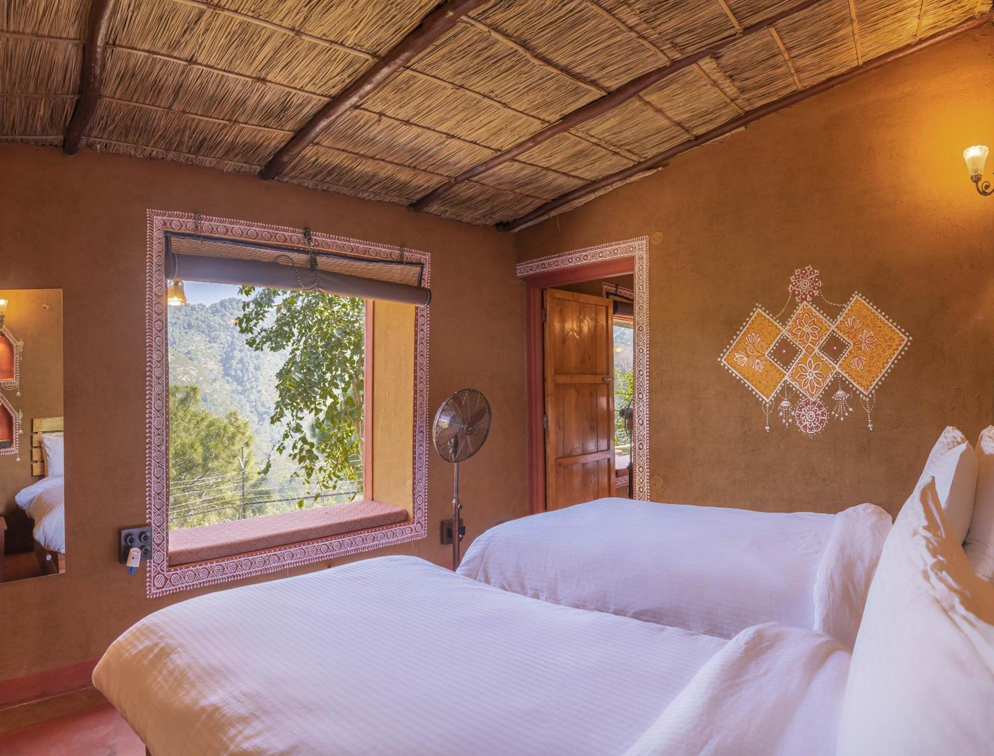 A Kasauli Ggaon By Echor Hotel Kültér fotó