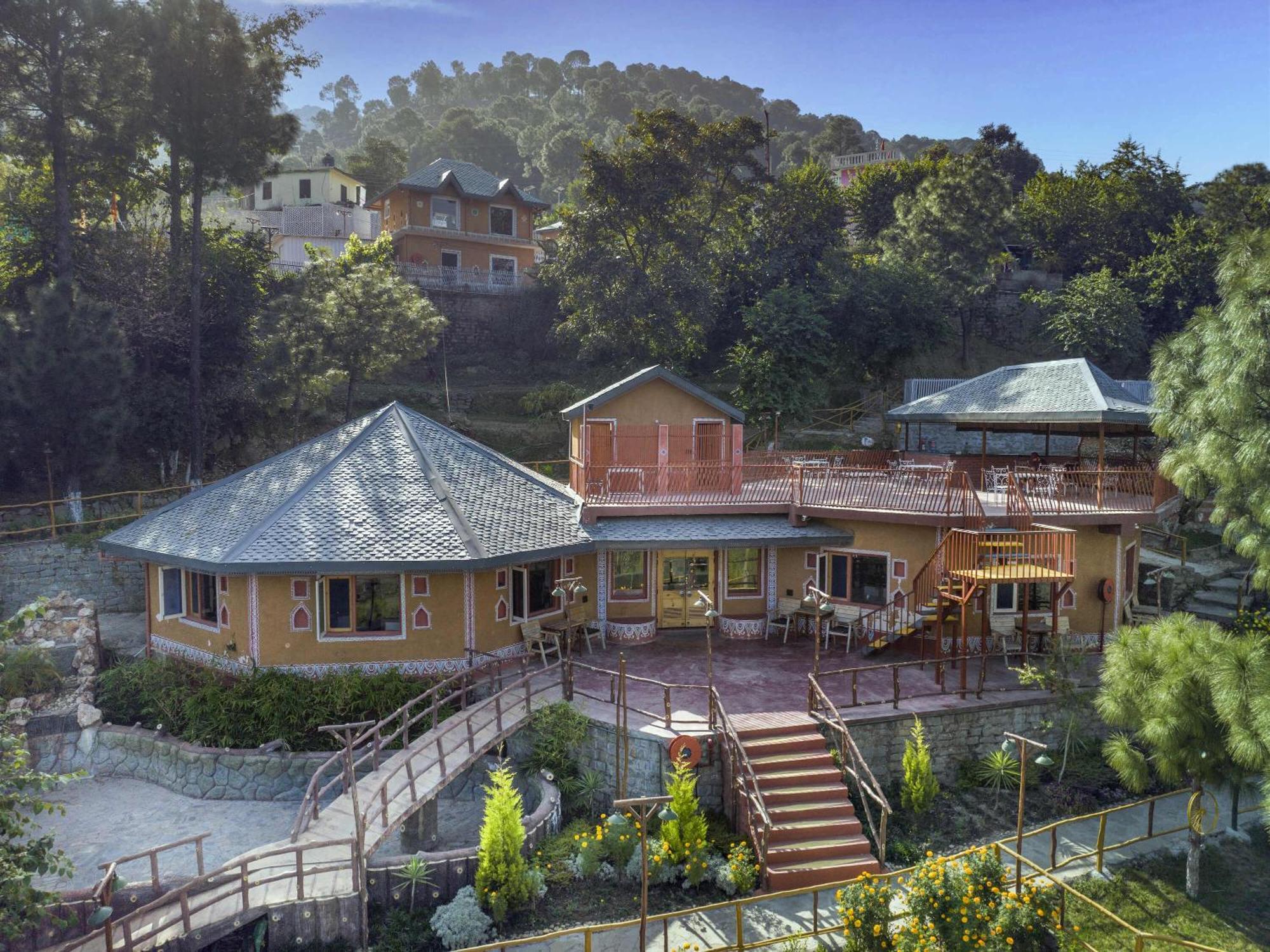 A Kasauli Ggaon By Echor Hotel Kültér fotó