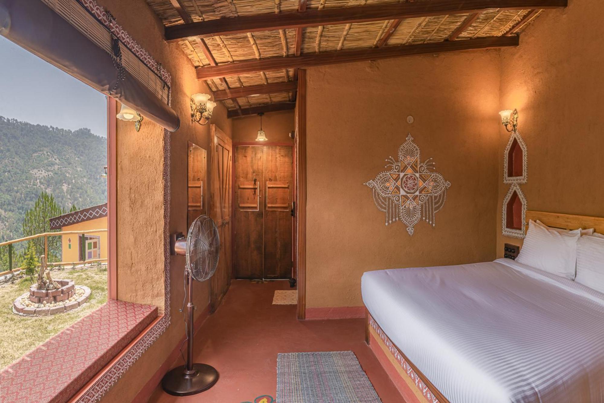 A Kasauli Ggaon By Echor Hotel Kültér fotó